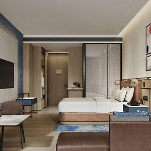 King Room Mountain View